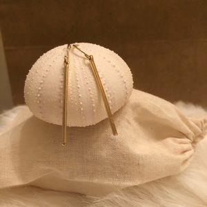 Minimalist gold bar drop earrings